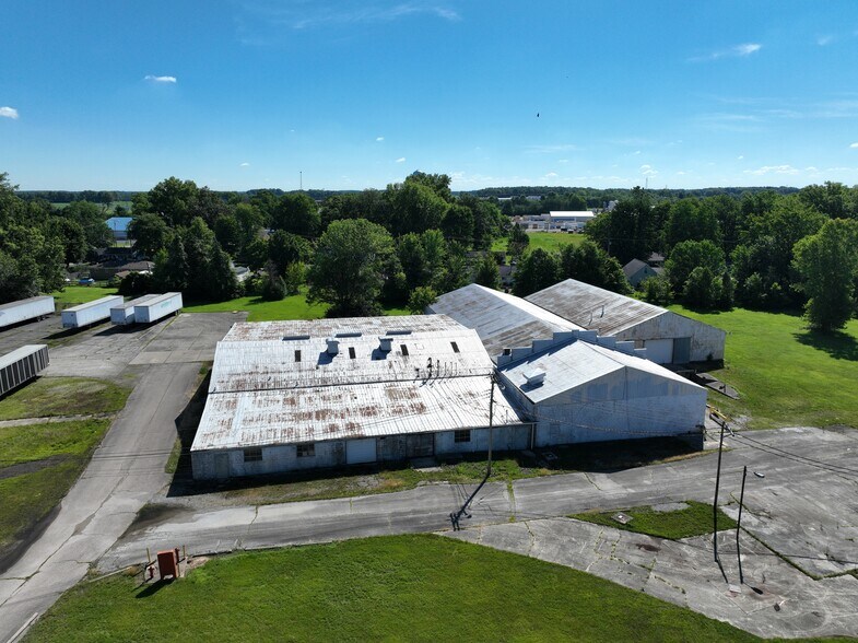 806-850 Cherry St portefeuille de 4 propriétés à vendre sur LoopNet.ca - Photo du bâtiment - Image 3 de 9