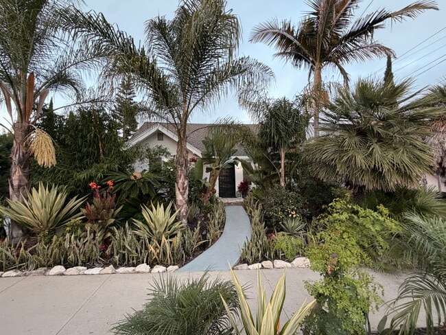 Plus de détails pour 1740 Ohio Ave, Long Beach, CA - Spécialité à vendre