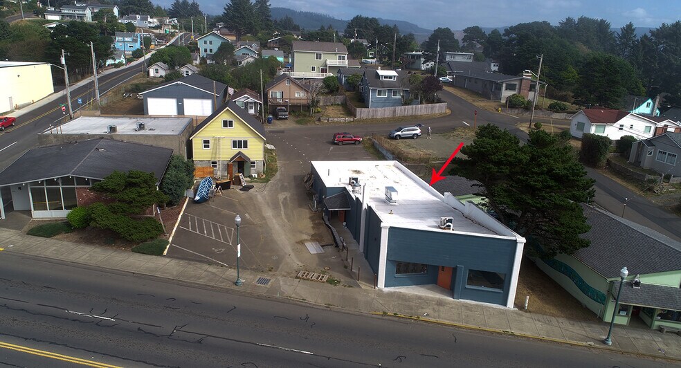 1330 NE Highway 101, Lincoln City, OR à vendre - Photo du bâtiment - Image 3 de 94