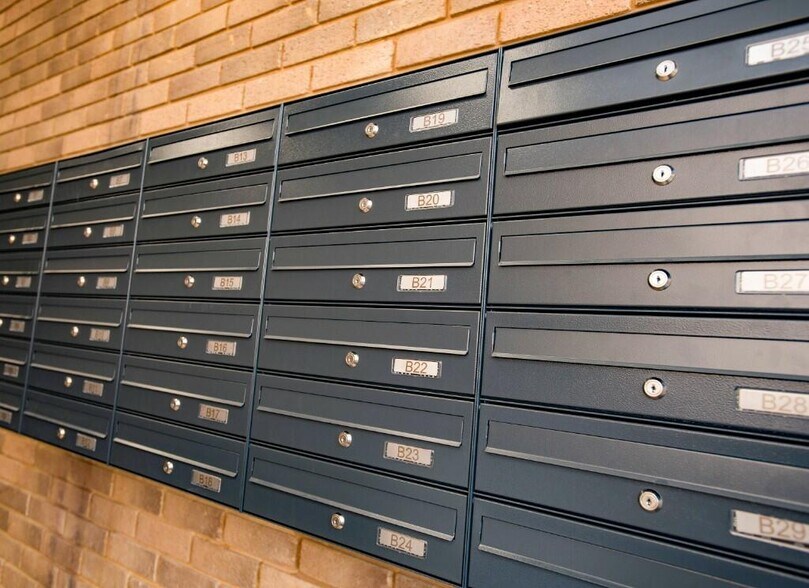 4-8 Airfield Rd, Christchurch à louer - Photo du bâtiment - Image 3 de 18