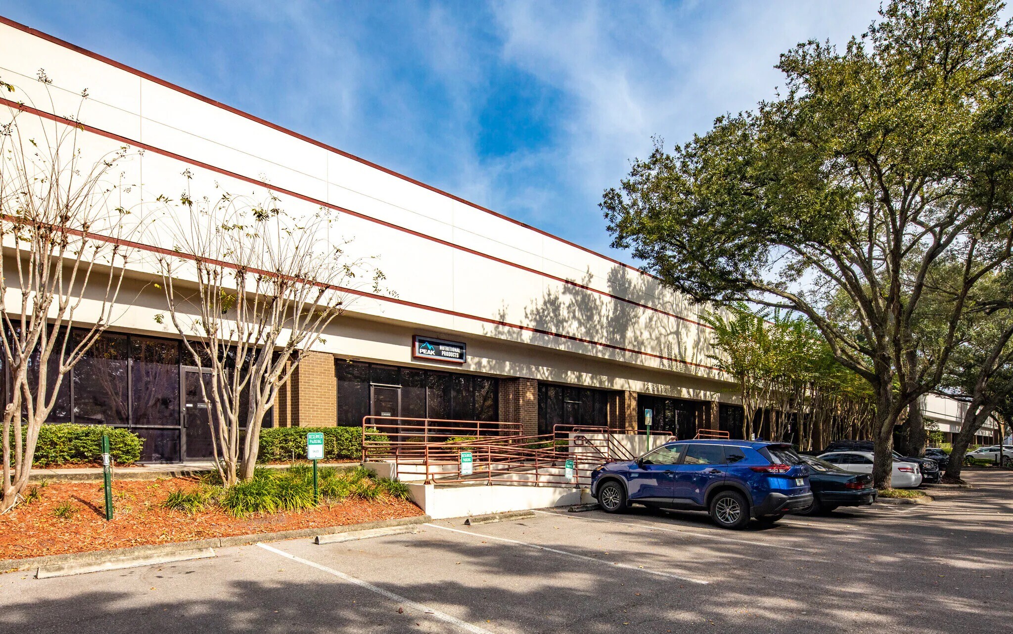 5525 Johns Rd, Tampa, FL for lease Interior Photo- Image 1 of 14