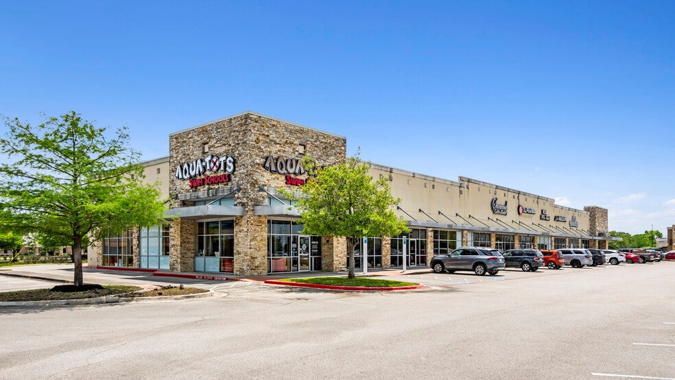 Fairmont Parkway Shopping Center portfolio of 4 properties for sale on LoopNet.ca - Building Photo - Image 3 of 16