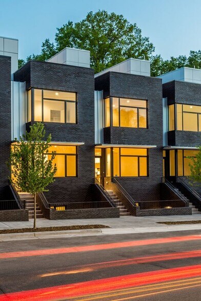 Little River Assemblage portefeuille de 3 propriétés à vendre sur LoopNet.ca - Photo du bâtiment - Image 1 de 20