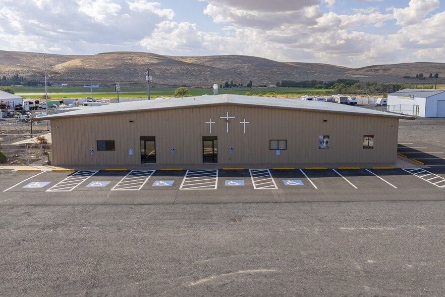 140 14th Ave NW, Ephrata, WA for sale - Primary Photo - Image 1 of 12