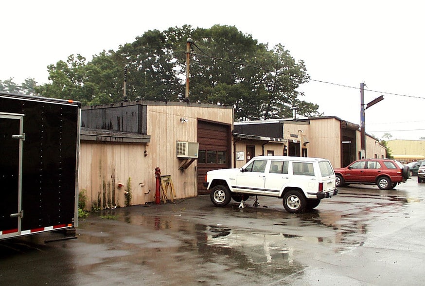 2 Birch Rd, Middleton, MA for lease - Building Photo - Image 3 of 14