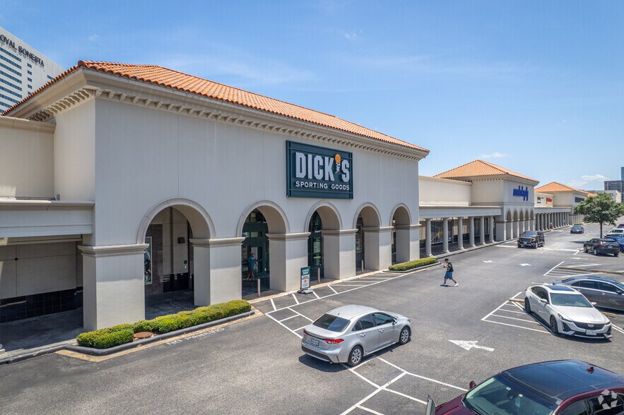 2019-2521 Post Oak Blvd, Houston, TX à louer - Photo du bâtiment - Image 3 de 5