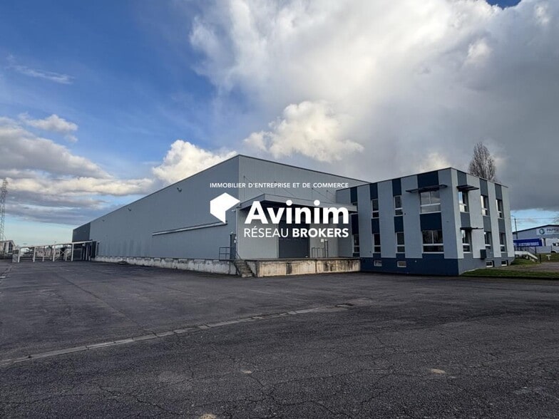 Industrial in Dijon for lease - Building Photo - Image 2 of 11