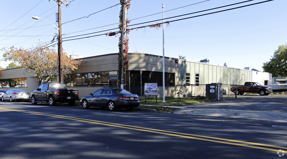 120 Park Ave, Lyndhurst, NJ for sale - Primary Photo - Image 1 of 10