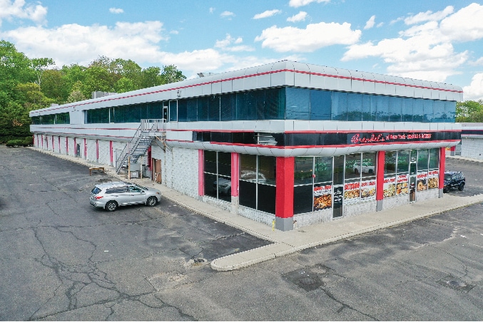 1055 Portion Rd, Farmingville, NY for sale - Building Photo - Image 2 of 4
