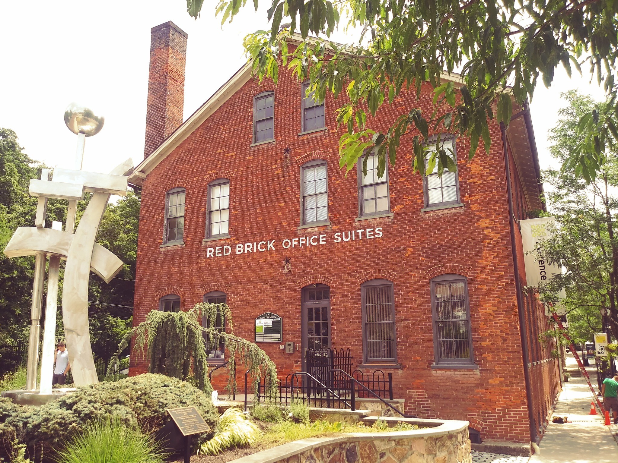 121 N Main St, Souderton, PA à louer Photo principale- Image 1 de 30