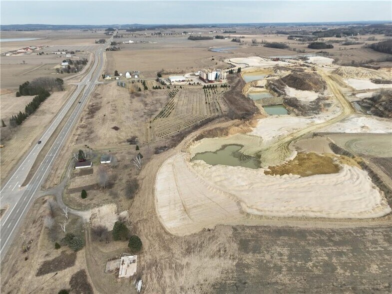 5800 US Highway 12 hwy, Menomonie, WI à vendre - Aérien - Image 2 de 7