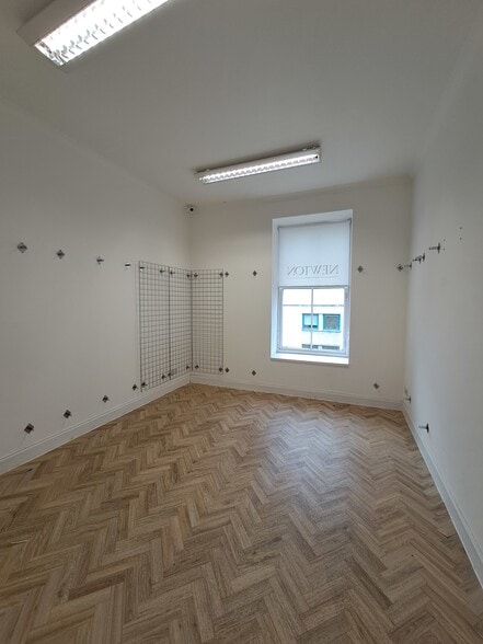 116 Elderslie St, Glasgow for lease - Interior Photo - Image 2 of 4