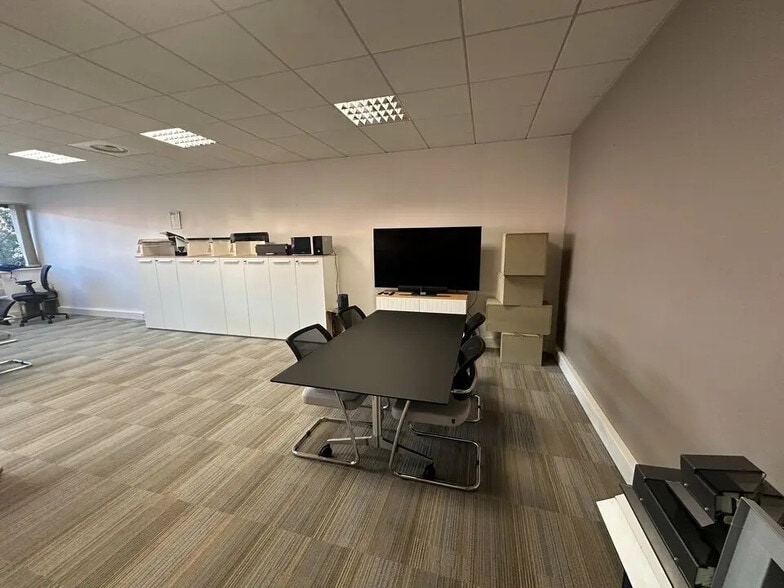 Office in Strasbourg for lease - Interior Photo - Image 3 of 6