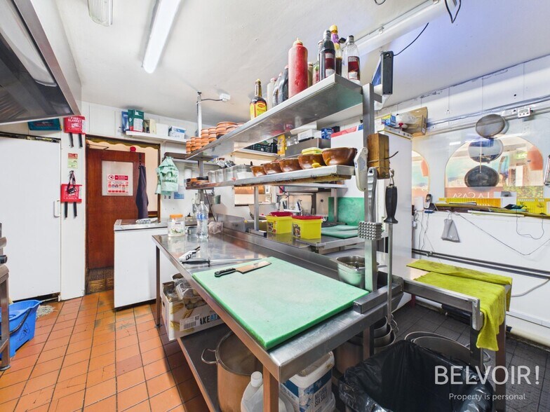 8 Bickerstaffe St, St Helens for sale - Interior Photo - Image 3 of 23