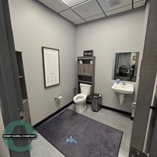 1545 Blue Sky Blvd-Building 1, Huxley, IA à vendre Photo intérieure- Image 1 de 20