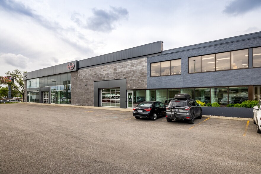 4475-4477 Boul. Métropolitain E., Saint-leonard, QC for sale - Building Photo - Image 1 of 11