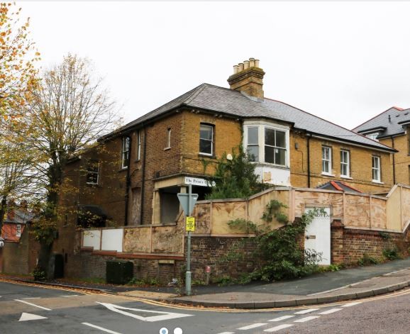 11 Priory Rd, High Wycombe for sale Primary Photo- Image 1 of 1