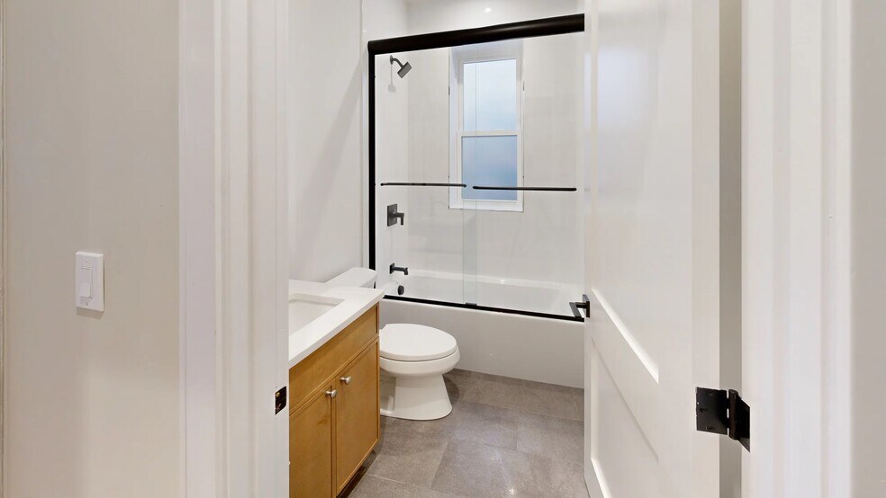 161 Allston St, Boston, MA à vendre - Photo du bâtiment - Image 2 de 9