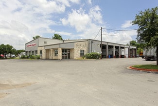 Plus de détails pour 4811 E 7th St, Austin, TX - Local d'activités à louer