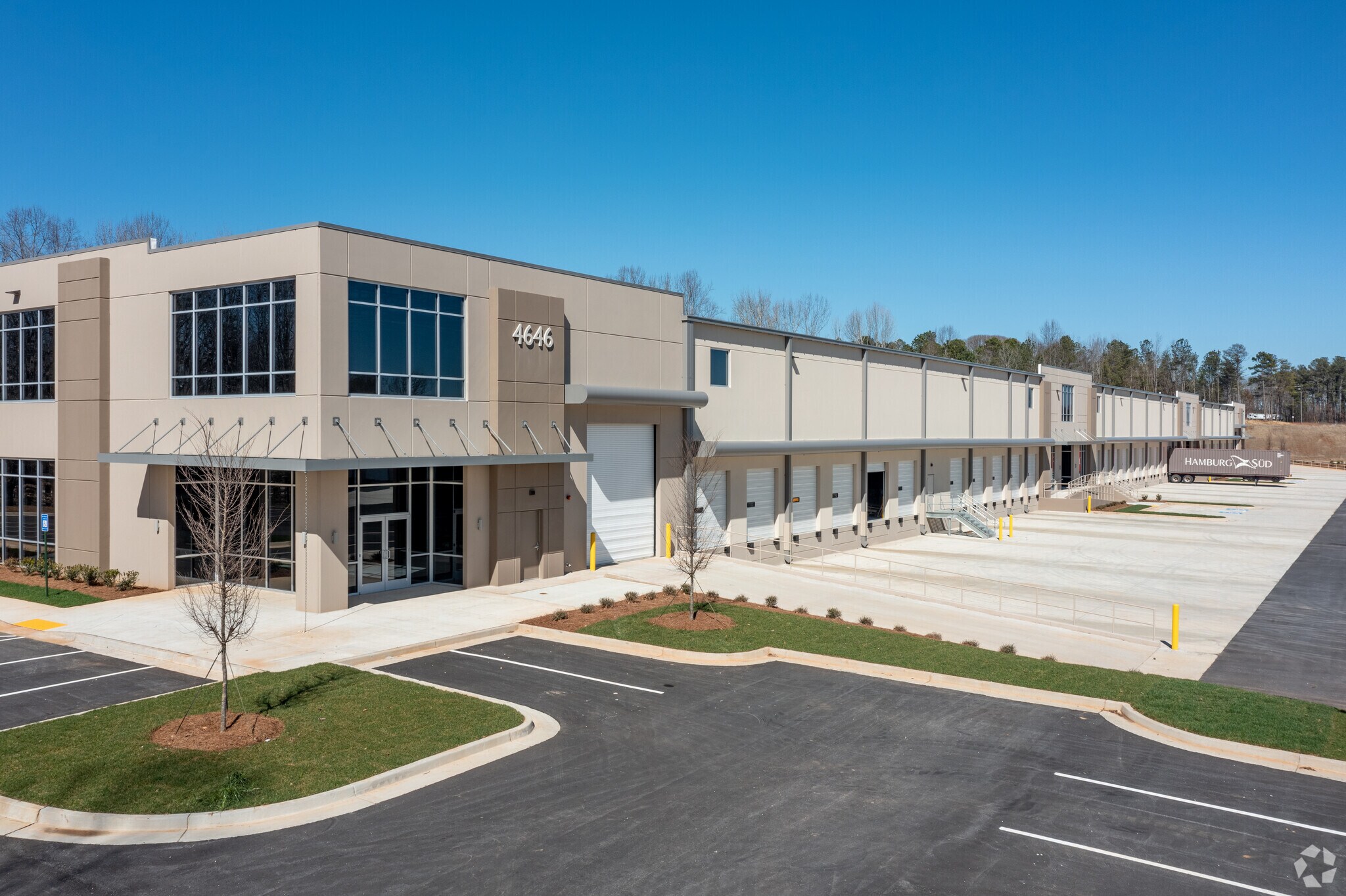 100 Friendship Rd, Buford, GA for lease Primary Photo- Image 1 of 11