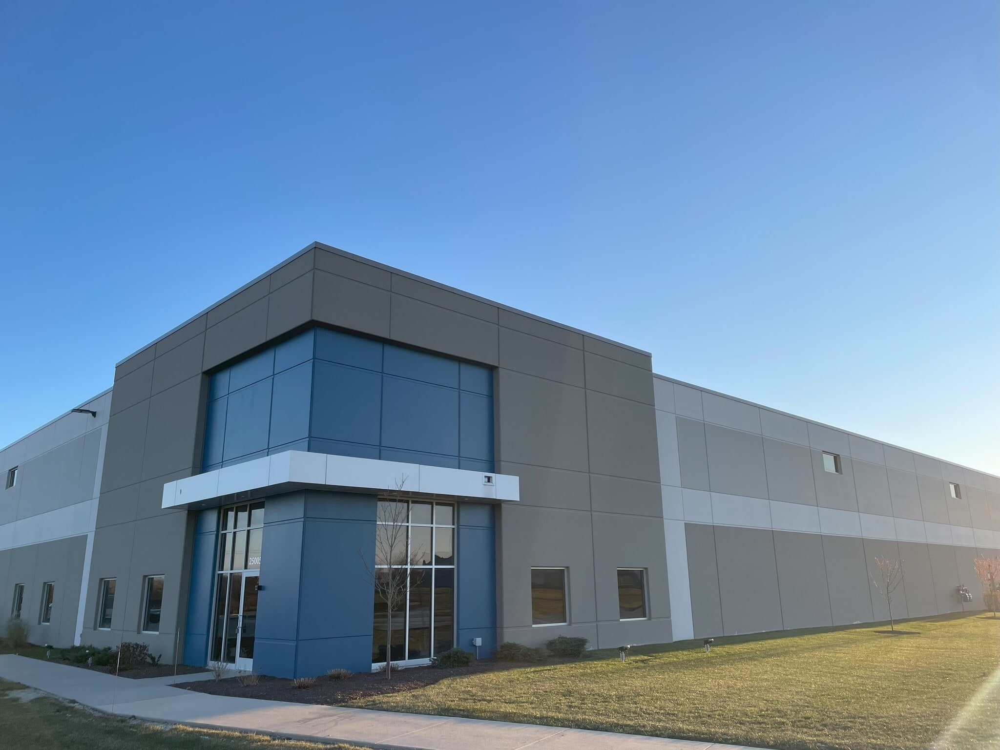 25005 Joe Meier Pky, Salem, WI for lease Primary Photo- Image 1 of 3