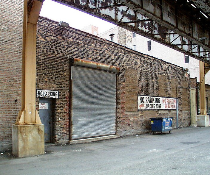 906-908 S Wabash Ave, Chicago, IL à louer - Photo du bâtiment - Image 3 de 3