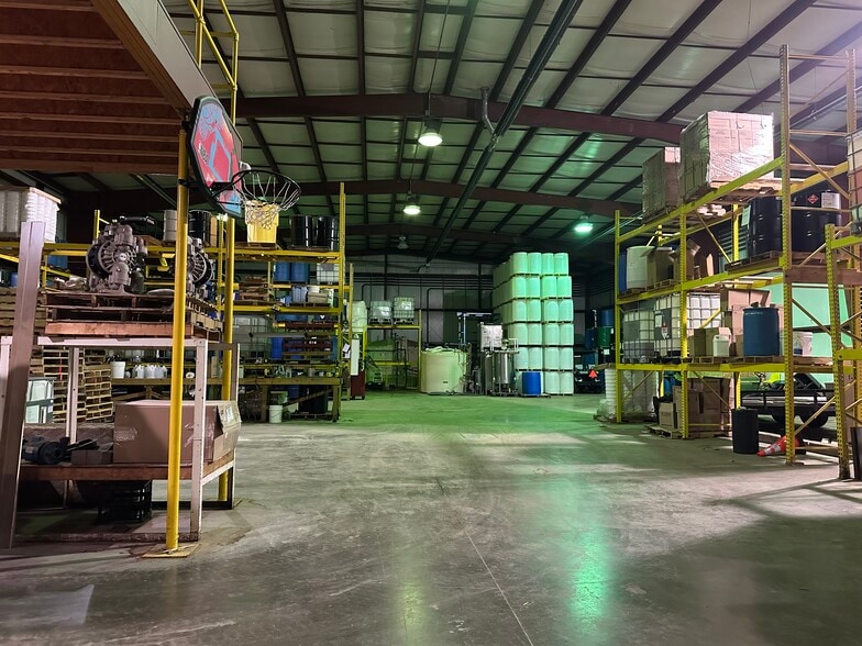 160 S Locust St, Chebanse, IL à vendre - Photo intérieure - Image 2 de 16