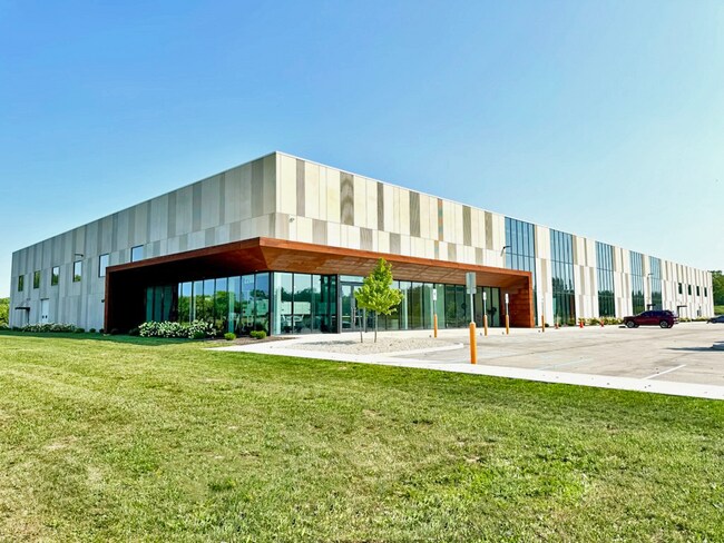 Plus de détails pour 2220 E Bunch Blvd, Muncie, IN - Industriel à vendre