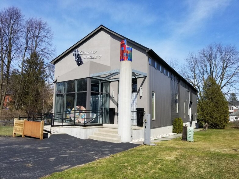 76 Regina St N, Waterloo, ON for sale - Primary Photo - Image 1 of 1