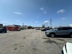 8911 Bellanca Ave, Los Angeles, CA à louer Photo intérieure- Image 2 de 2