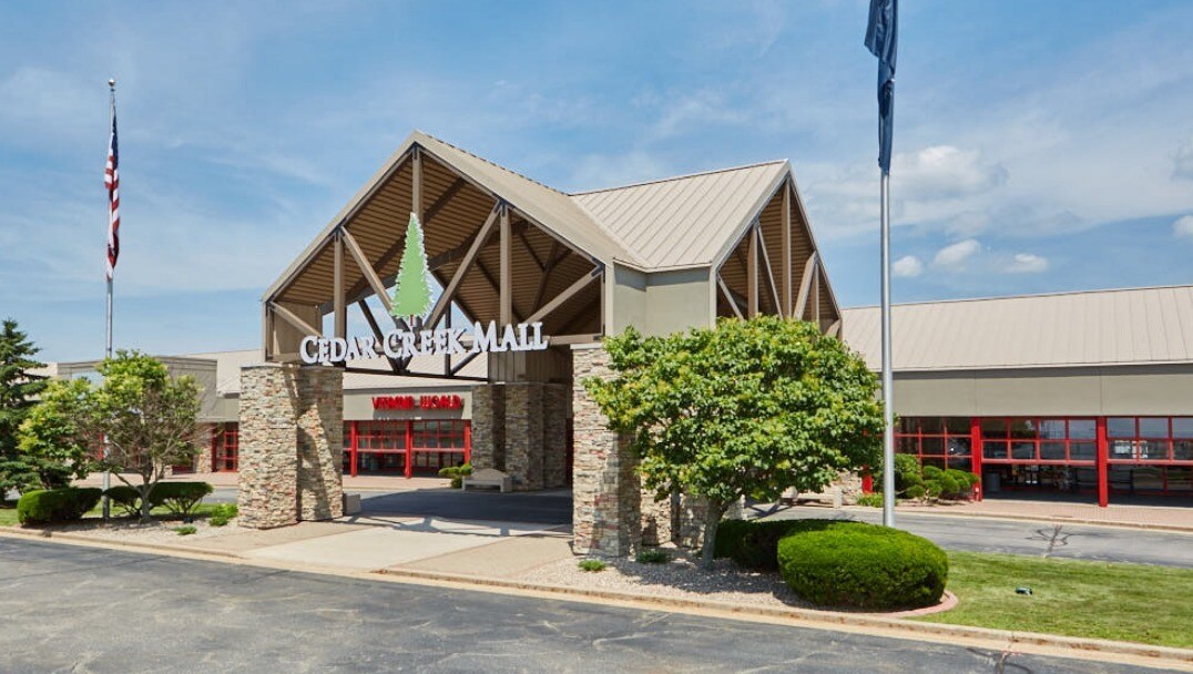 10101 Market St, Rothschild, WI for lease Primary Photo- Image 1 of 20