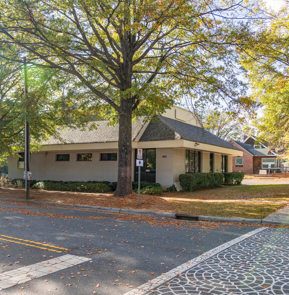 1111 The Plaza, Charlotte, NC for lease - Building Photo - Image 2 of 7