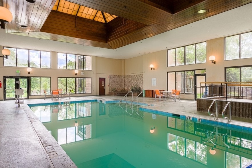 476 Holiday Dr, Rutland, VT à vendre - Photo intérieure - Image 2 de 4