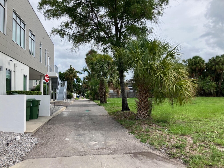 2011 W Platt St, Tampa, FL for sale - Building Photo - Image 3 of 6