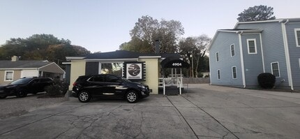 4904 Park Rd, Charlotte, NC for lease Building Photo- Image 1 of 3