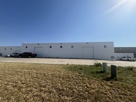 2316-2324 Kimarra Pl, Lincoln NE - Warehouse