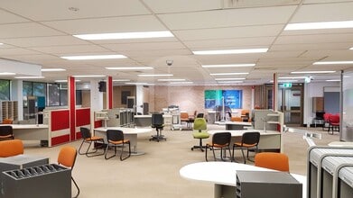 7 Seven Hills Rd, Baulkham Hills à louer Photo intérieure- Image 1 de 3