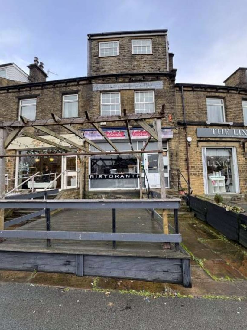 10 Acre St, Huddersfield for lease Primary Photo- Image 1 of 2