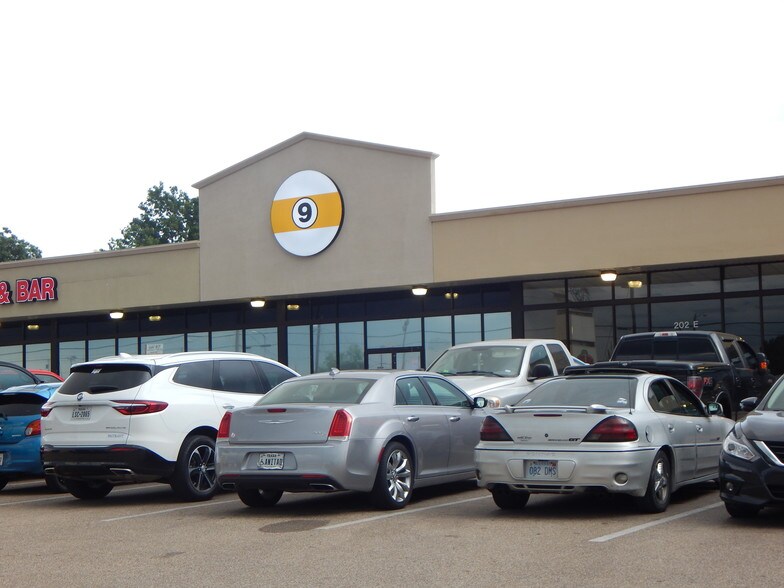 202 E Veterans Memorial Blvd, Killeen, TX à vendre - Photo du bâtiment - Image 2 de 15