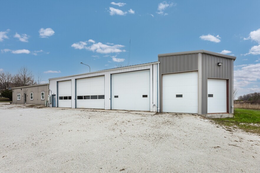 4064 Tuschl Ln, Reedsville, WI à vendre - Photo du bâtiment - Image 3 de 31
