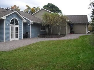 Plus de détails pour 1368 Kings Hwy, Chester, NY - Vente au détail à vendre