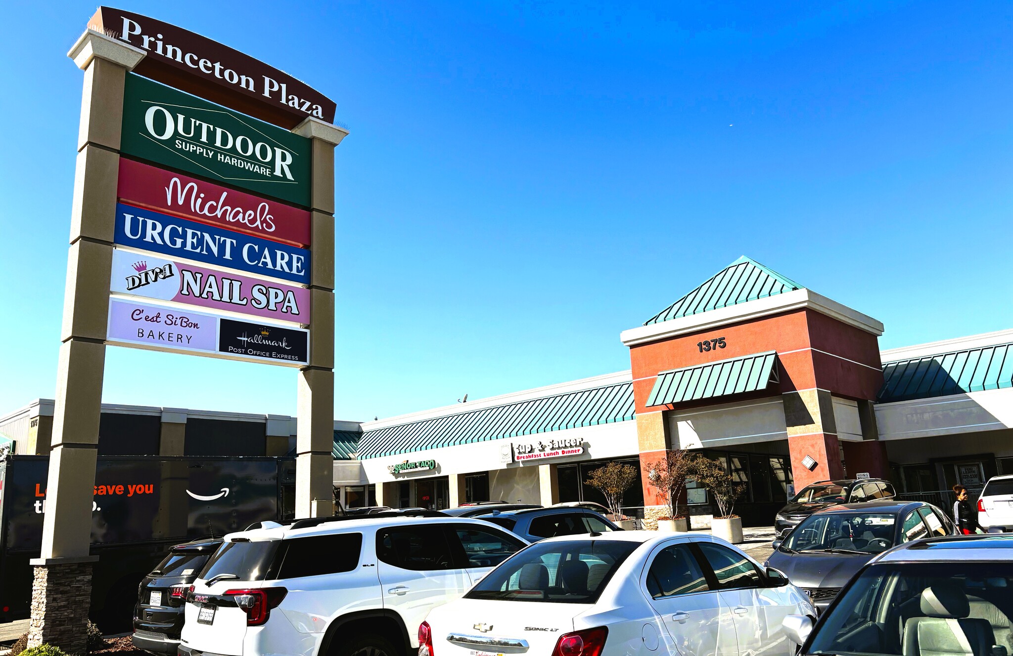 1375 Blossom Hill Rd, San Jose, CA for lease Primary Photo- Image 1 of 34