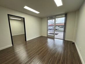 1725 Monrovia Ave, Costa Mesa, CA for lease Interior Photo- Image 1 of 4