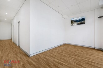 86-88 Tennyson Rd, Mortlake for lease Interior Photo- Image 2 of 6