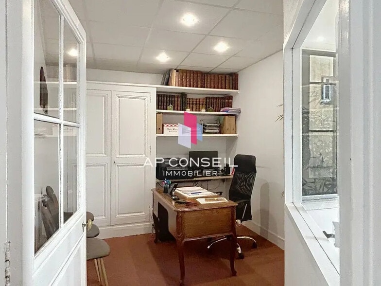 Bureau dans Versailles à vendre - Photo intérieure - Image 3 de 12