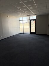 4801 District Blvd, Bakersfield, CA à louer Autre- Image 1 de 2