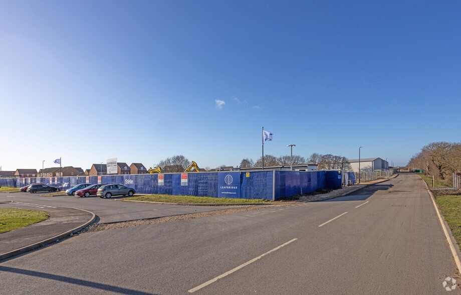 Station Rd, North Hykeham for lease - Building Photo - Image 2 of 3