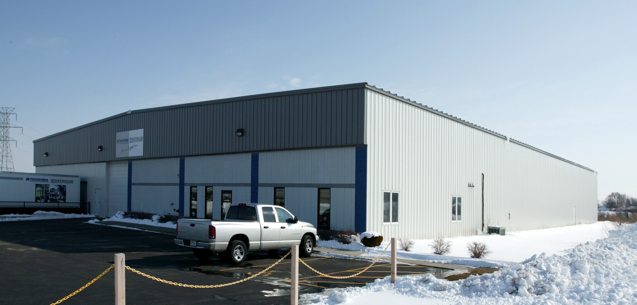 5501 Clairemont Dr, Appleton, WI à louer Photo du bâtiment- Image 1 de 13