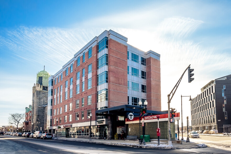 11 W Broadway, Boston, MA for lease - Building Photo - Image 1 of 4