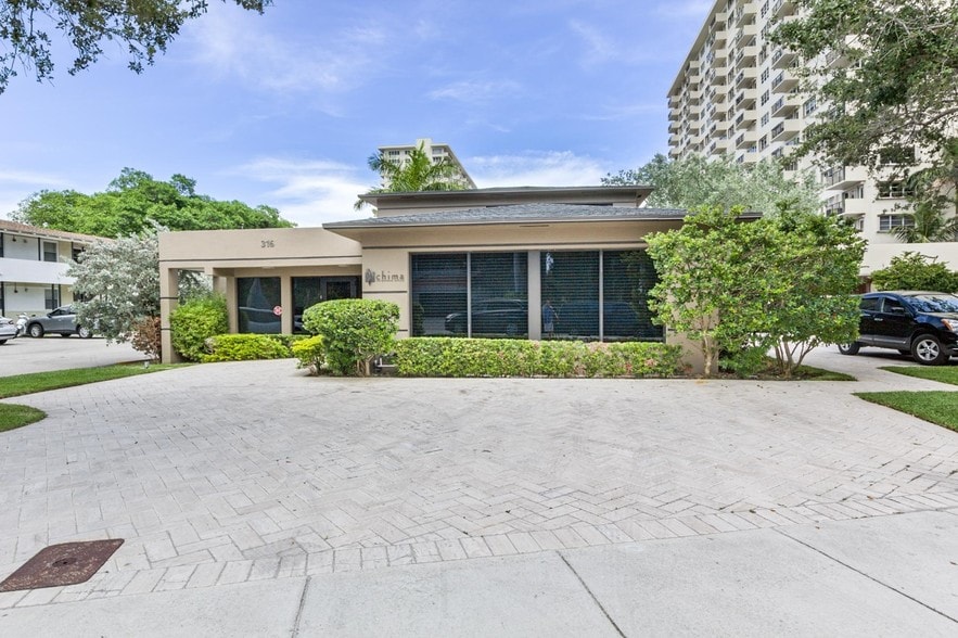 316 Sunset Dr, Fort Lauderdale, FL for lease - Building Photo - Image 3 of 5